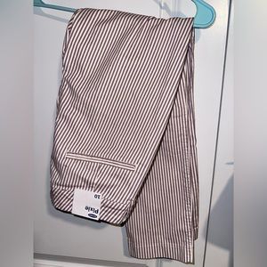 OldNavy pixie pants red & white striped Size 10